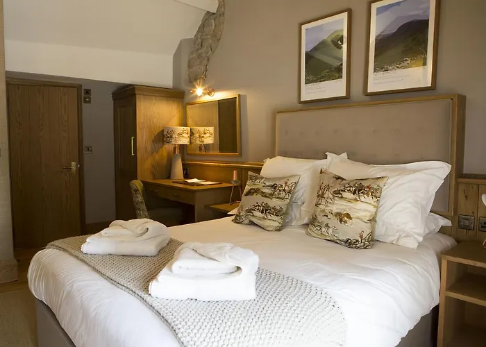 The Queen\'S Head Hotel