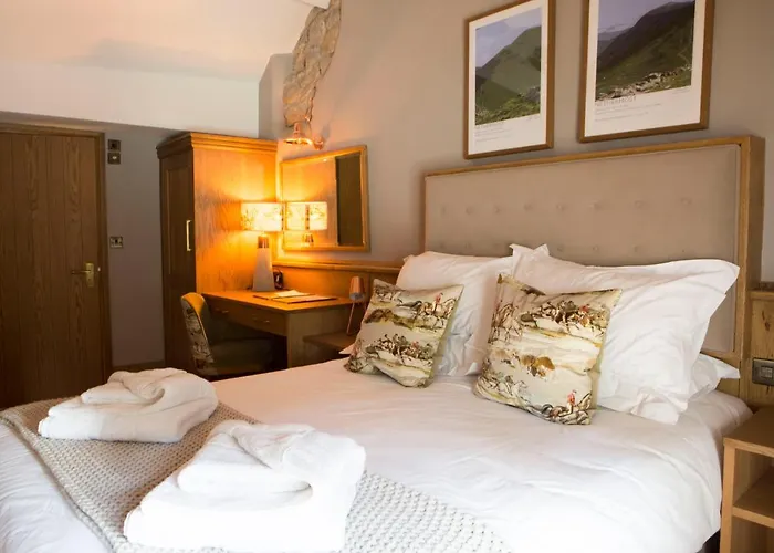 The Queen\'S Head Hotel