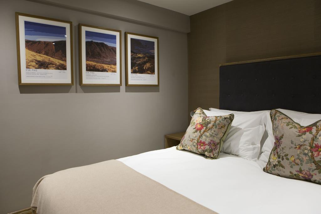 The Queen's Head Hotel 4*