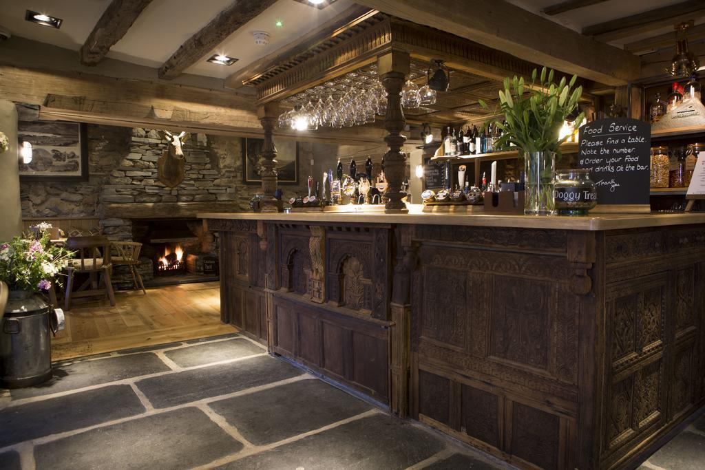 The Queen's Head Hotel 4*