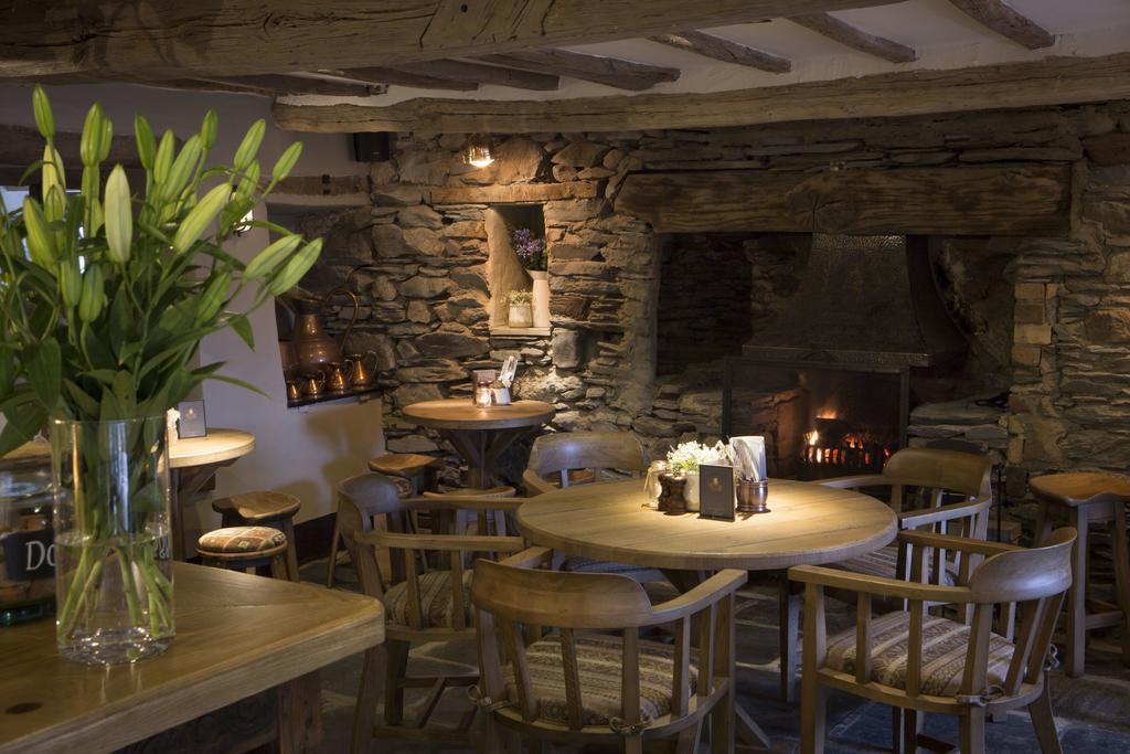The Queen's Head Hotel 4*
